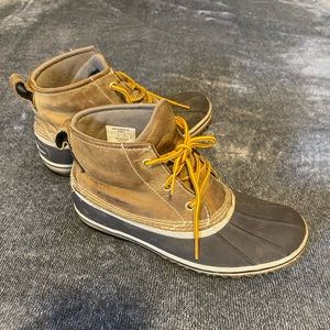 Eddie Bauer boots